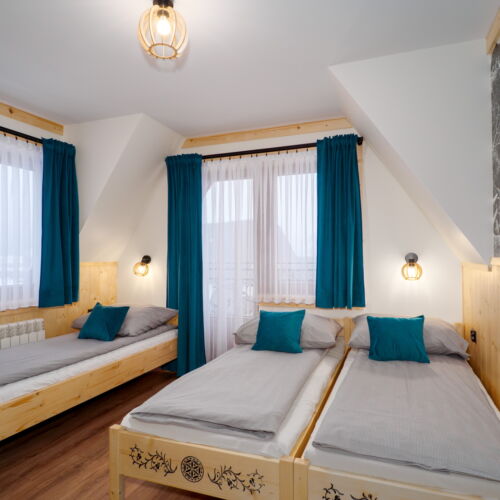 Triple Room with Shower and Garden