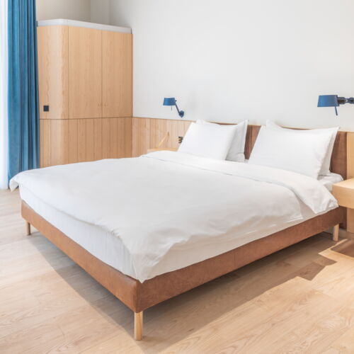 Camera dubla cu balcon