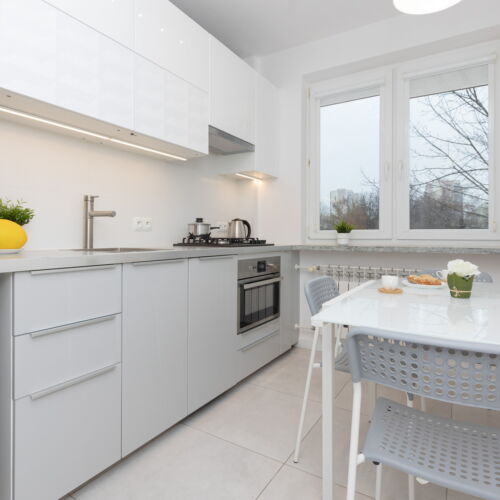 4-osobowy z prysznicem cały dom