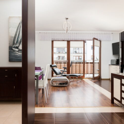 Cały dom 6-osobowy tV z płaskim ekranem z widokiem na rzekę