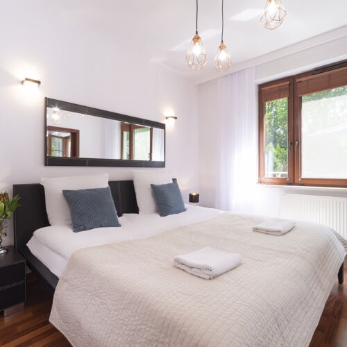 4-osobowy z wanną cały dom