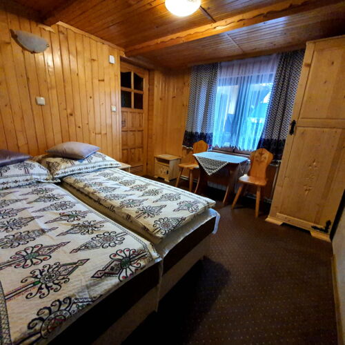 Pokój 2-osobowy na piętrze z widokiem na góry