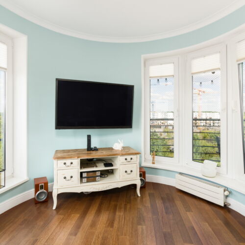 House (jako celek) se sprchou pro 4 os. s výhledem na jezero