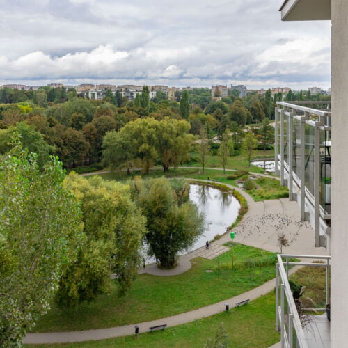 (jako celek) s vanou pro 5 os. celý Dům