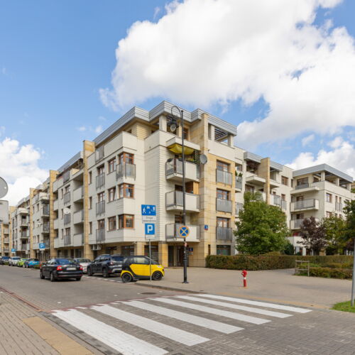 House (jako celek) s vanou pro 4 os. s výhledem na řeku