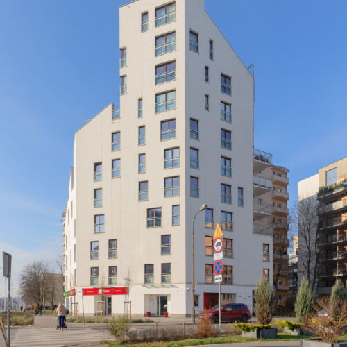 (jako celek) se sprchou pro 4 os. celý Dům