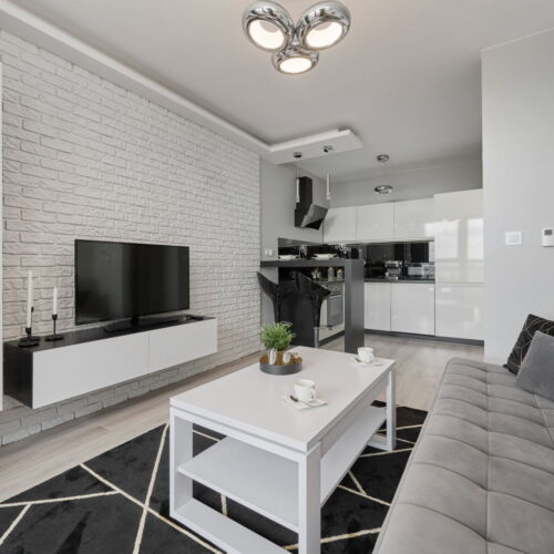 Cały dom 4-osobowy tV z płaskim ekranem z widokiem na rzekę