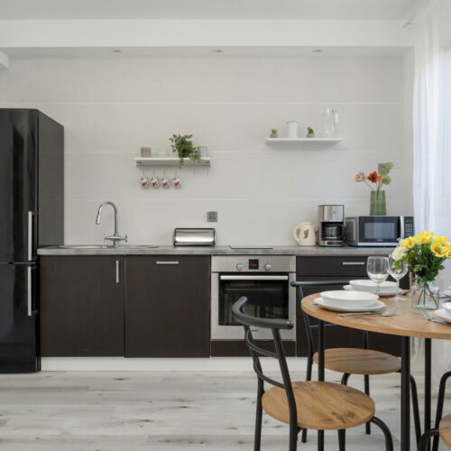 (jako celek) s vanou pro 5 os. celý Dům