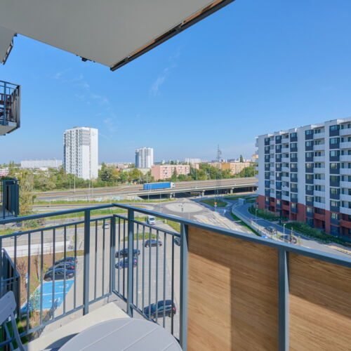 Cały dom 6-osobowy tV z płaskim ekranem z widokiem na rzekę