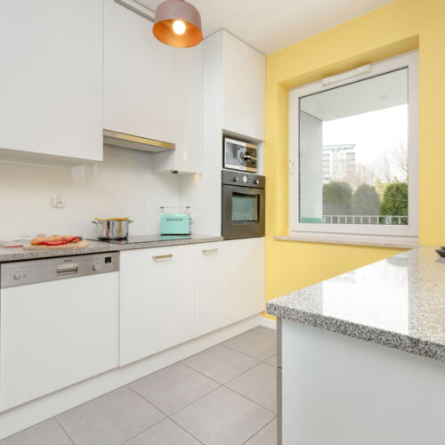 6-osobowy z tarasem cały dom