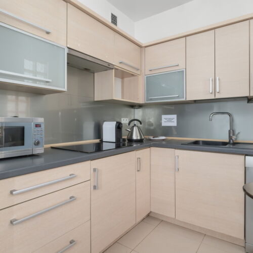 Whole House 3-Room Apartment for 6 Persons with Terrace