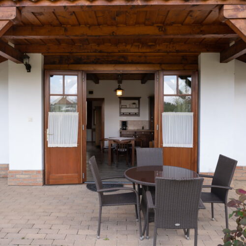 Apartament familial(ă) cu vedere spre grădină cu 2 camere pentru 4 pers. (se poate solicita pat suplimentar)