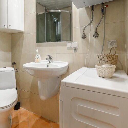 Apartament 4-osobowy na parterze z widokiem na góry z 2 pomieszczeniami sypialnianymi