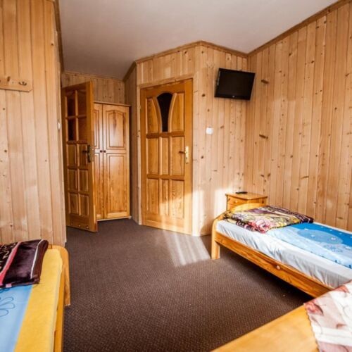 Twin Room with Garden and Bathroom