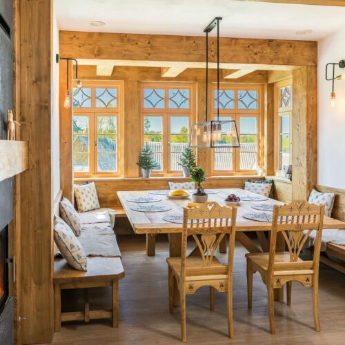 Cały dom 20-osobowy z prysznicem z widokiem na góry