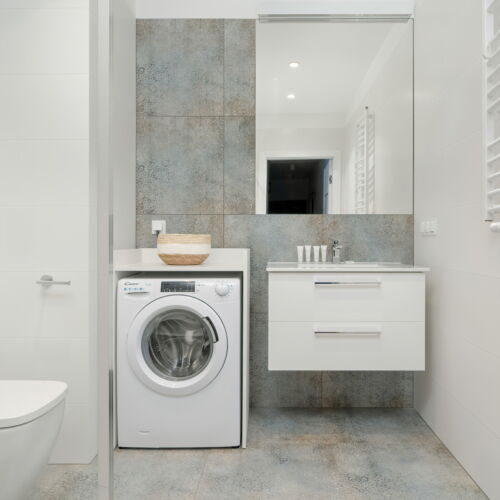 4-osobowy z prysznicem cały dom