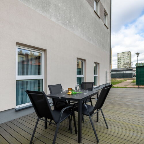 Cały dom 6-osobowy tV z płaskim ekranem z widokiem na rzekę