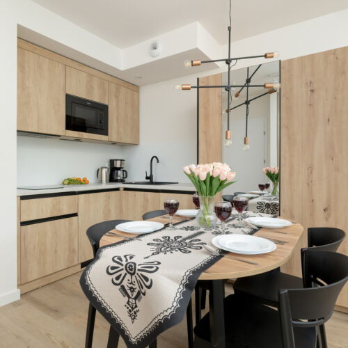 Whole House 2-Room Apartment for 4 Persons with Shower