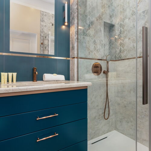 4-osobowy z telewizorem LCD/plazmą cały dom