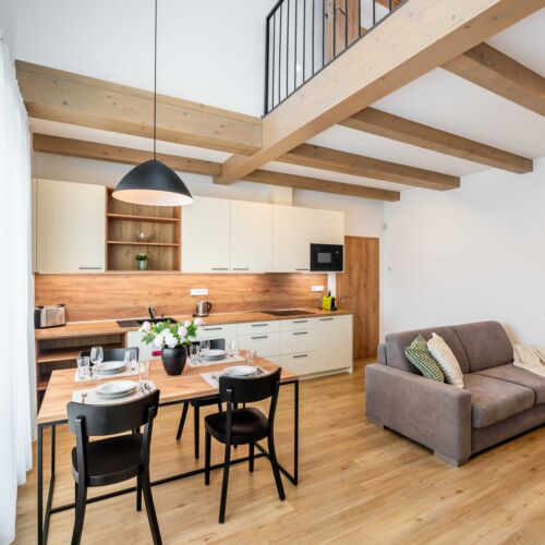 Deluxe Forest View 3-Room Apartment for 6 Persons