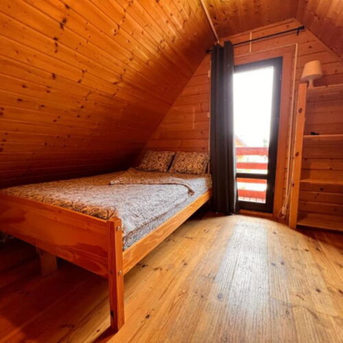 Domek letniskowy 5-osobowy z balkonem z tarasem