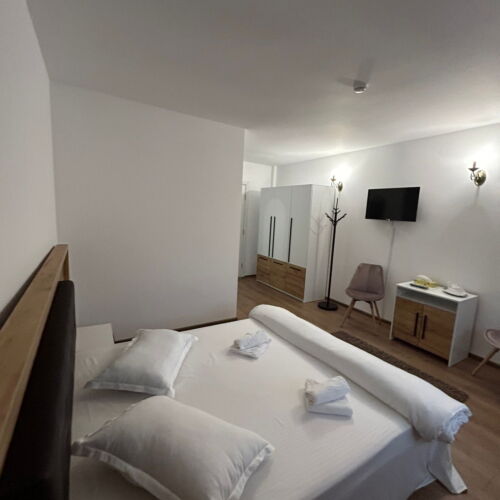 Camera dubla deluxe cu balcon