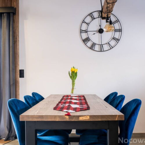 Domek drewniany 9-osobowy z dostępem do ogrodu z widokiem na góry