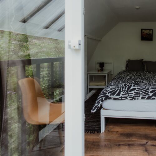 Casă de vacanță întreaga unitate cu vedere spre pădure pentru 4 pers. (se inchirieaza doar integral)