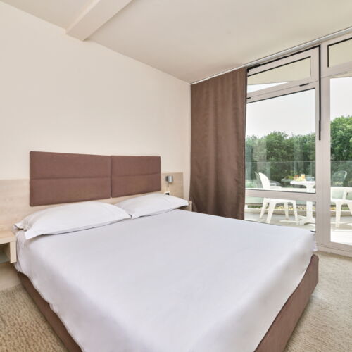 Camera twin classic cu balcon