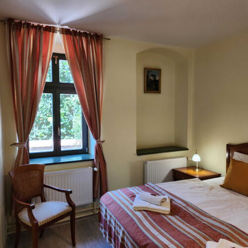 Junior 1-Room Apartment for 2 Persons with Shower