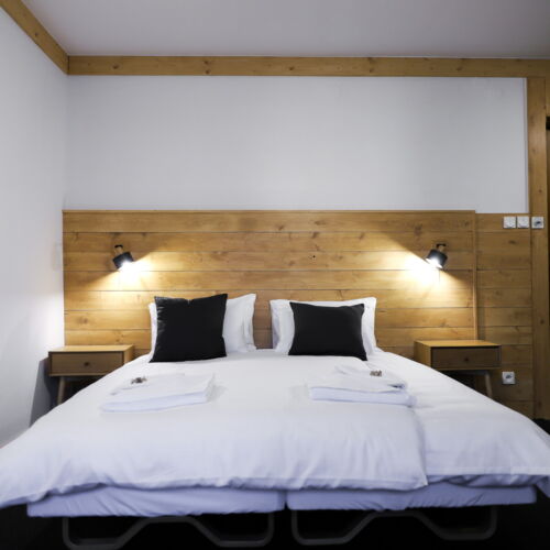 Pokój 3-osobowy z balkonem z widokiem na góry