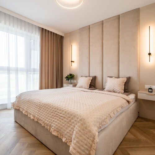 Apartament 4-osobowy z widokiem na jezioro