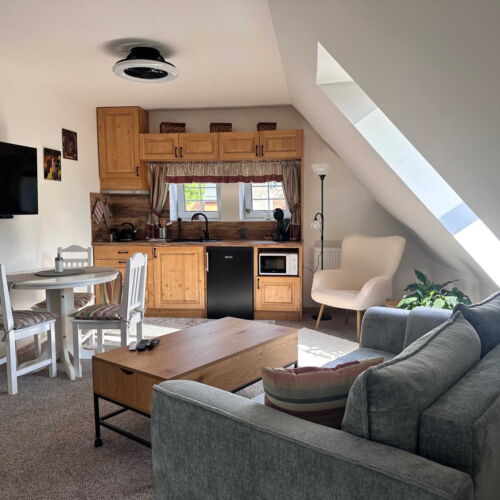 Apartman se sprchou s vlastní kuchyňkou pro 2 os. (s možností přistýlky)