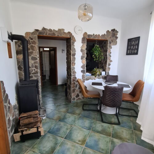Deluxe House for 2 Persons with Garden (extra beds available)