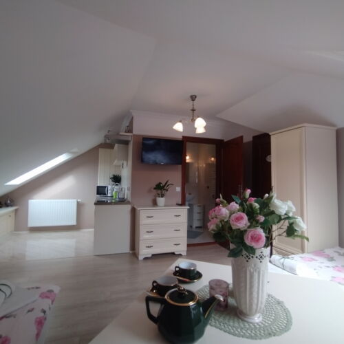 Apartament 4-osobowy z 1 pomieszczeniem sypialnianym