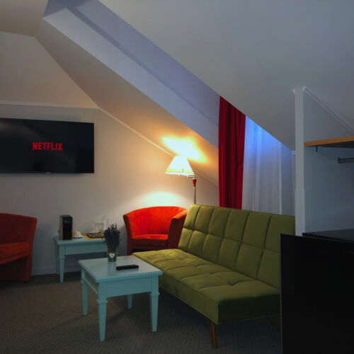 Suita superior la mansardă cu 1 camera pentru 4 pers.