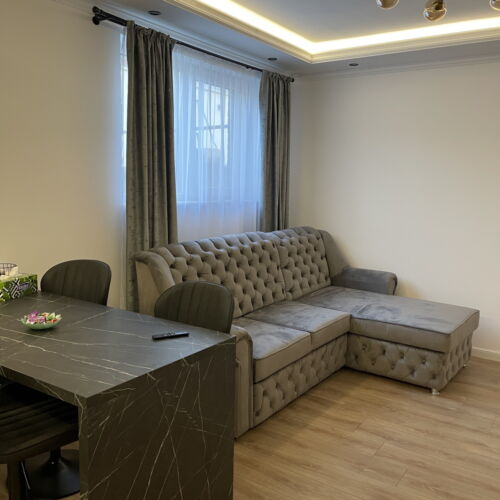 Basement Premium 1-Room Apartment for 2 Persons