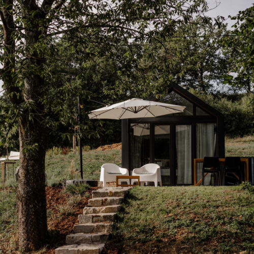 Zuhanyzós saját teakonyhával 2 fős bungalow (pótágyazható)