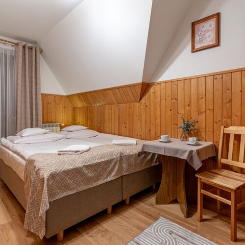 Pokój 2-osobowy na piętrze z widokiem na góry