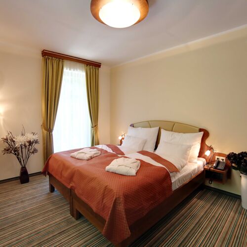 Pokoj se sprchou  pro 3 os.