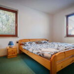Cottage for 14 Persons with Shower and Kitchen (extra beds available)