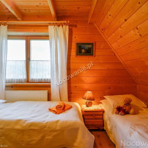 Apartament 4-osobowy z dostępem do ogrodu z widokiem na góry z 2 pomieszczeniami sypialnianymi