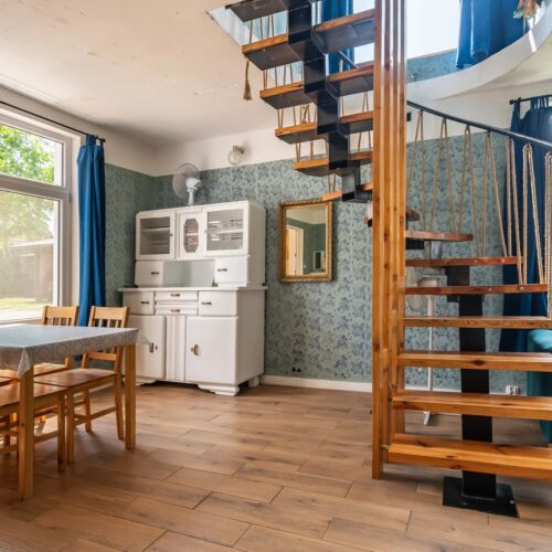 Apartament cu vedere spre pădure cu vedere spre grădină cu 3 camere pentru 6 pers.