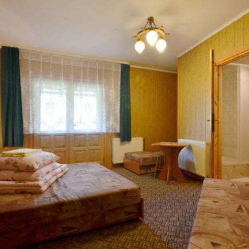 Domek drewniany 24-osobowy 