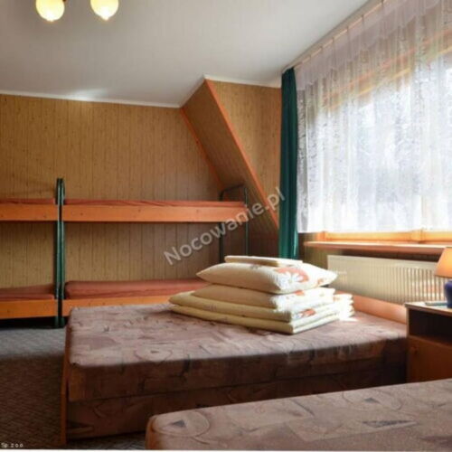 Pokój 5-osobowy z dostępem do ogrodu z prysznicem