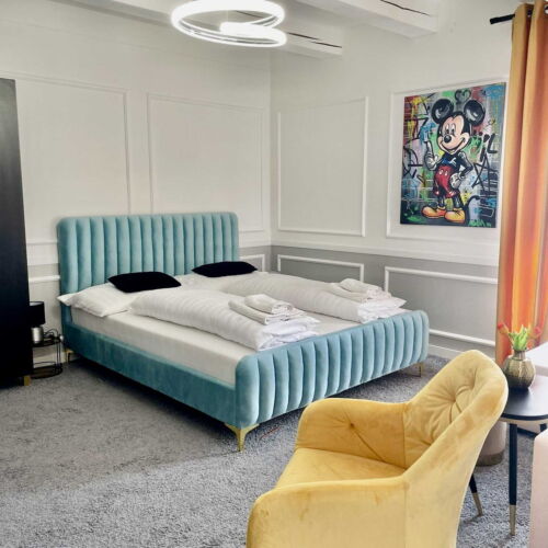 Apartmán so sprchou s vlastnou kuchynkou s manželskou posteľou s 1 spálňou (s možnosťou prístelky)