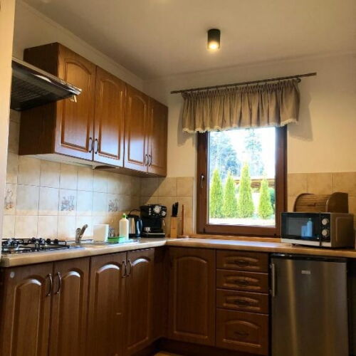 Domek drewniany 6-osobowy z dostępem do ogrodu z widokiem na góry