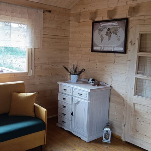 Roubenka (jako celek) pro 4 os. s výhledem na les celý Dům