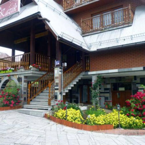 Pokój 3-osobowy z dostępem do ogrodu z łazienką