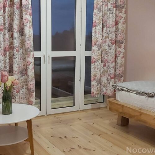 Teraszos háromágyas szoba